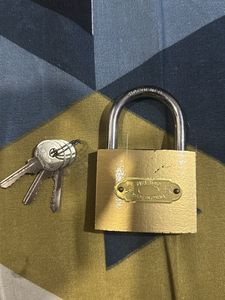 🔐 LOCK