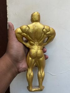 Vintage Bodybuilder Figurine Trophy (2)