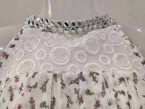 Chic Floral Halter Top with Embellished Neckline