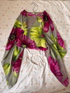 Flowy Floral trendy top