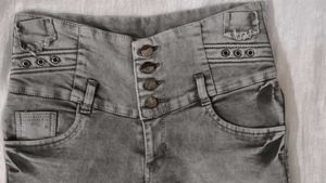 Women Stylish Grey Jeans