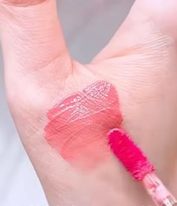 Rare Beauty Soft Pinch Tinted Lip Oil-Hope