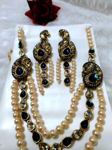 Stunning Pearl &amp; Blue Stone Jewellery Set