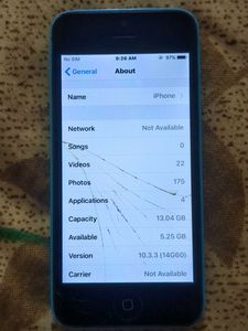 iPhone 5C Blue - Cracked Touch Screen