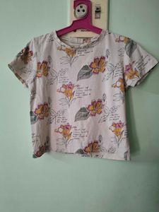 Chic Floral Print T-Shirt