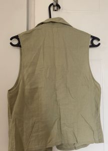 Sleeveless Collared Button-Up Top