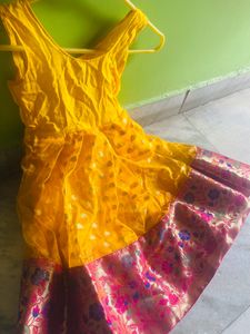Kids lehenga
