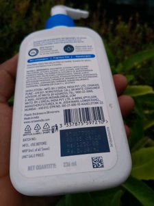 CeraVe Moisturising Lotion