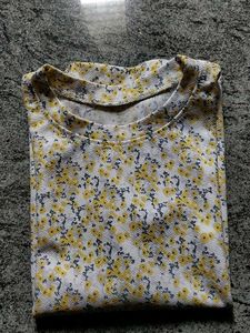 Floral Print Casual Top