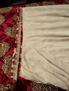 Skirt For Girls Looking So Attractive ,