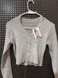 Grey Ribbed Button-Up Cropped Cardigan