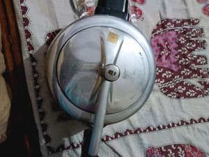 Milton Pressure Cooker Handi 5.5 Litre