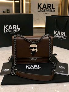 KARL LAGEREFELD 10A QUALITY FINISHING SLINGBAG*