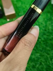 Faces Canada strobecream, foundation, lipstick