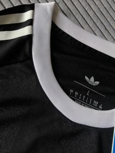 Real Madrid jersey