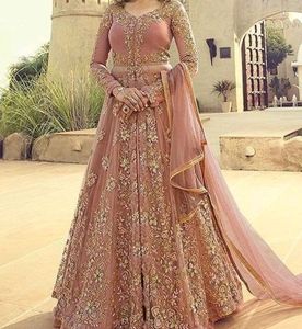 Pakistani Three Pieces Dress