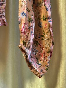 women's top
