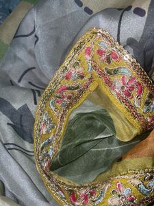 Embellished Kurta with Intricate Embroidery