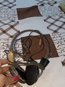 Headphone