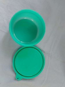Tupperware Set