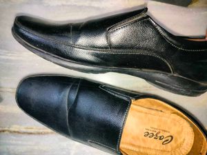 Classic Black formal Shoes for Men (Almost New)