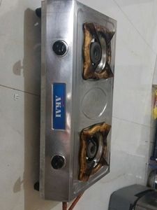 Akai Two-Burner Gas Stove