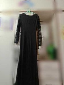 Elegant Black Lace Maxi Dress