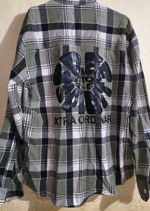 Men's Plaid Button-Up Shirt