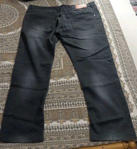 Men's Dark Wash Jeans
