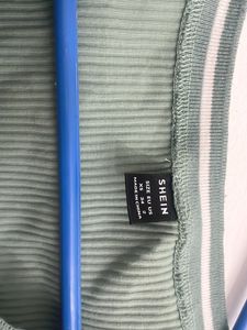 Shein Striped Ribbed V-Neck Top