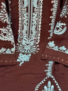 Pakistani suit