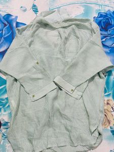 Chic Striped Button-Up shirt