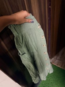 new max sea green knee length skirt