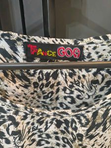 Chic Leopard Print Blouse