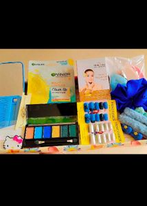 Beauty &amp; Accessories Bundle