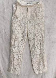 25116. Elegant Lace Pants