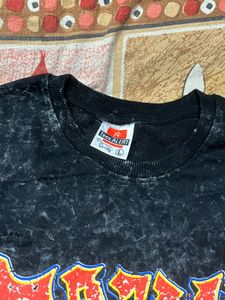 Graphic Print Sleeveless T-Shirt