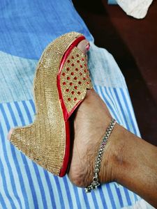Golden Wedges