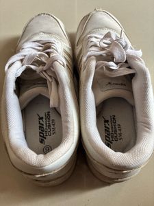 Sparx White Casual Sneakers
