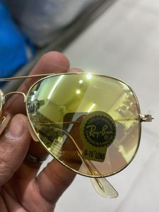 Ray-Ban Aviator Sunglasses