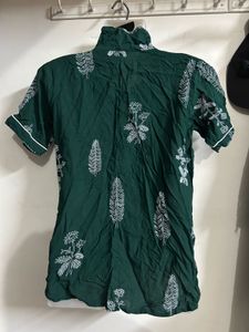 Chic Green Printed Short Sleeve Top