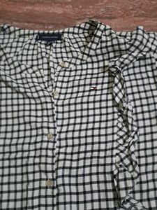 Cute Ruffled Gingham Button-Up Top