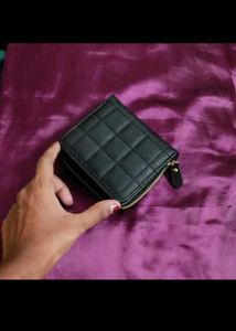 🖤Leather Quilted Wallet