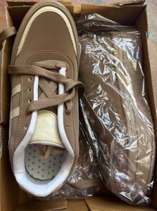 brown sneakers for women