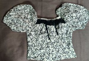 Floral Print Puff Sleeve Top