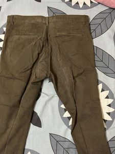 Highlander Khaki Pants - Size 32/32