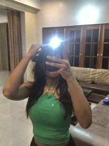 Green Crop Top - Trendy &amp; Chic!