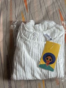 Chic Textured White Top