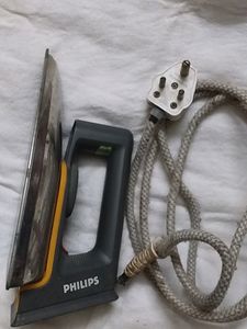 Philips Iron Non Working Very Light Weight