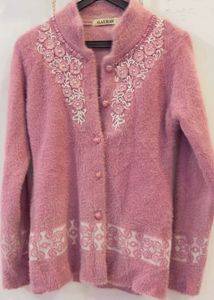 Elegant Pink Floral Cardigan